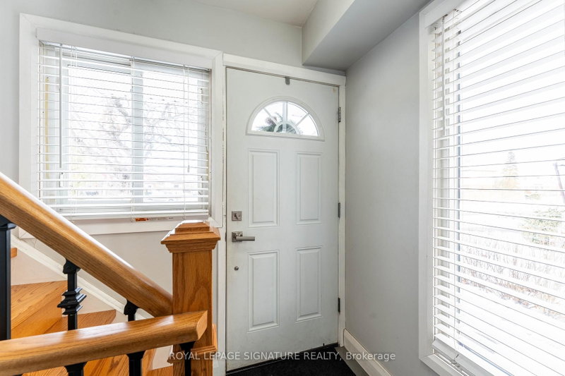 25 Hun Crescent