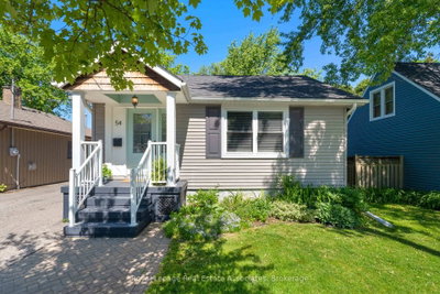 54 Frederick Street • Brampton, ON photo 3