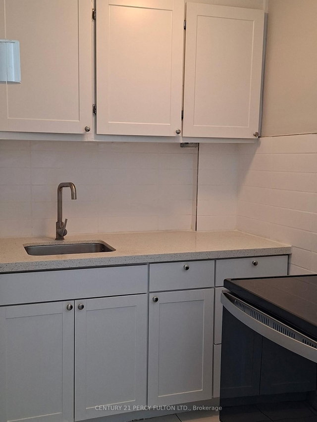 208 - 2275 Weston Road