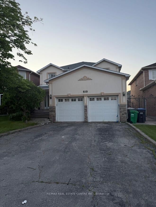 1561 Wintergrove Gardens