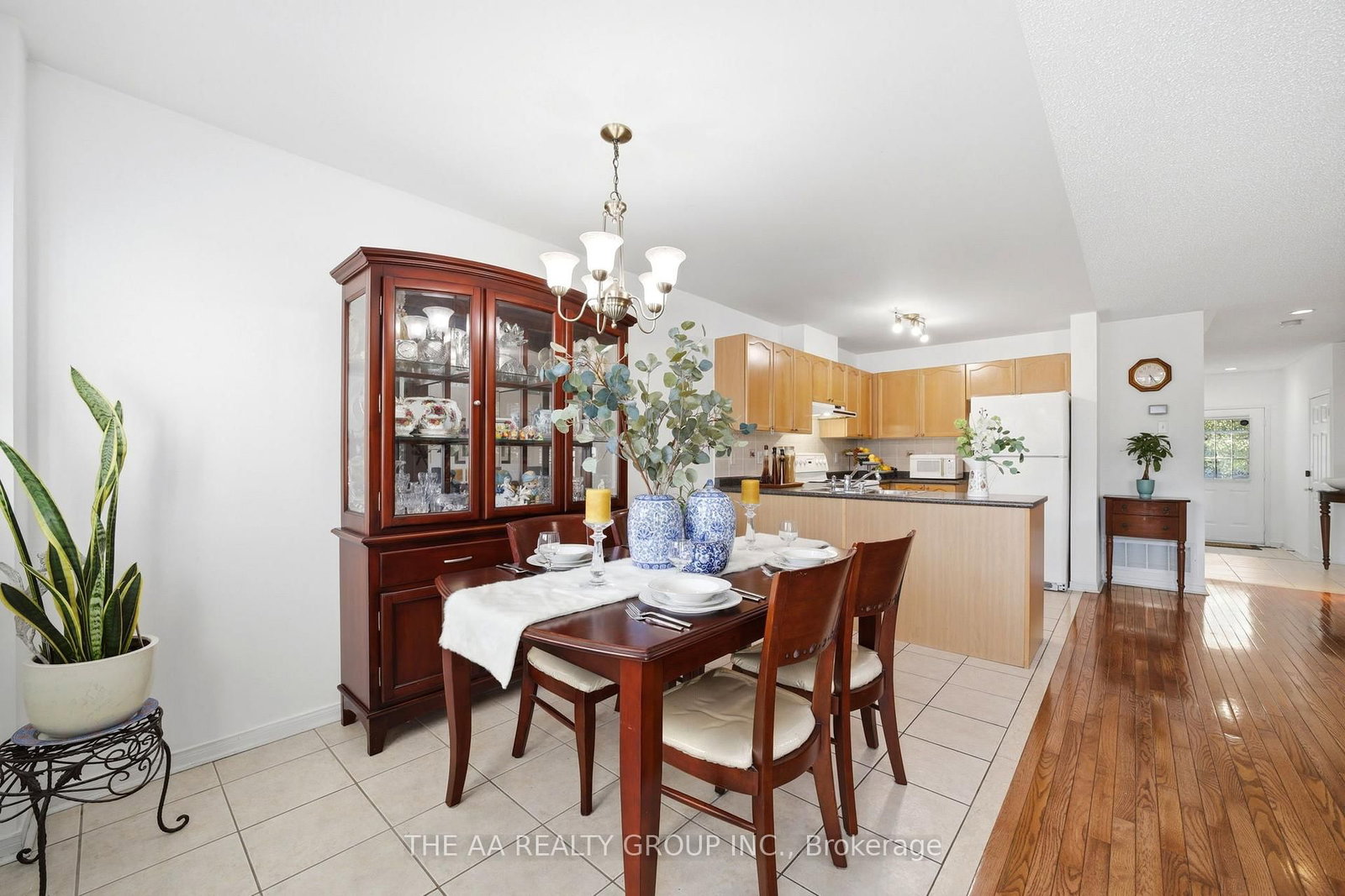 93 San Gabriele Place • Toronto, ON photo 15