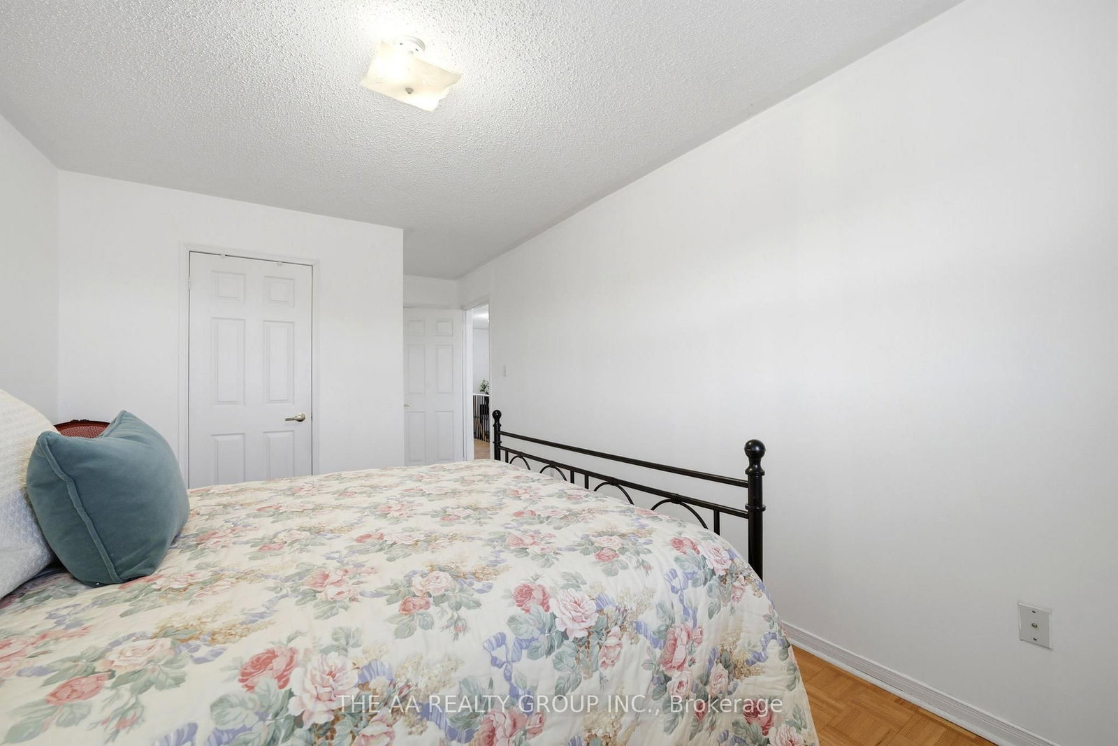 93 San Gabriele Place • Toronto, ON photo 24