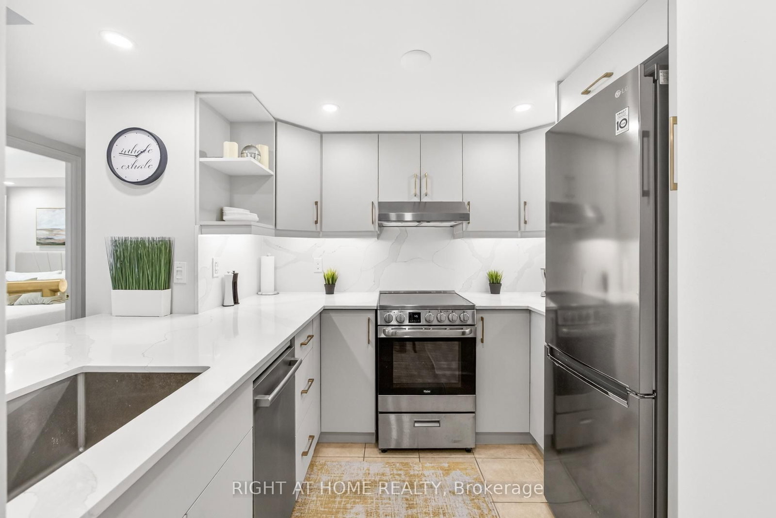 105 George Appleton Way • #2151 • Toronto, ON photo 17
