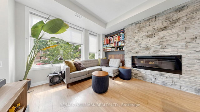 26 Caroline Carpenter Grove