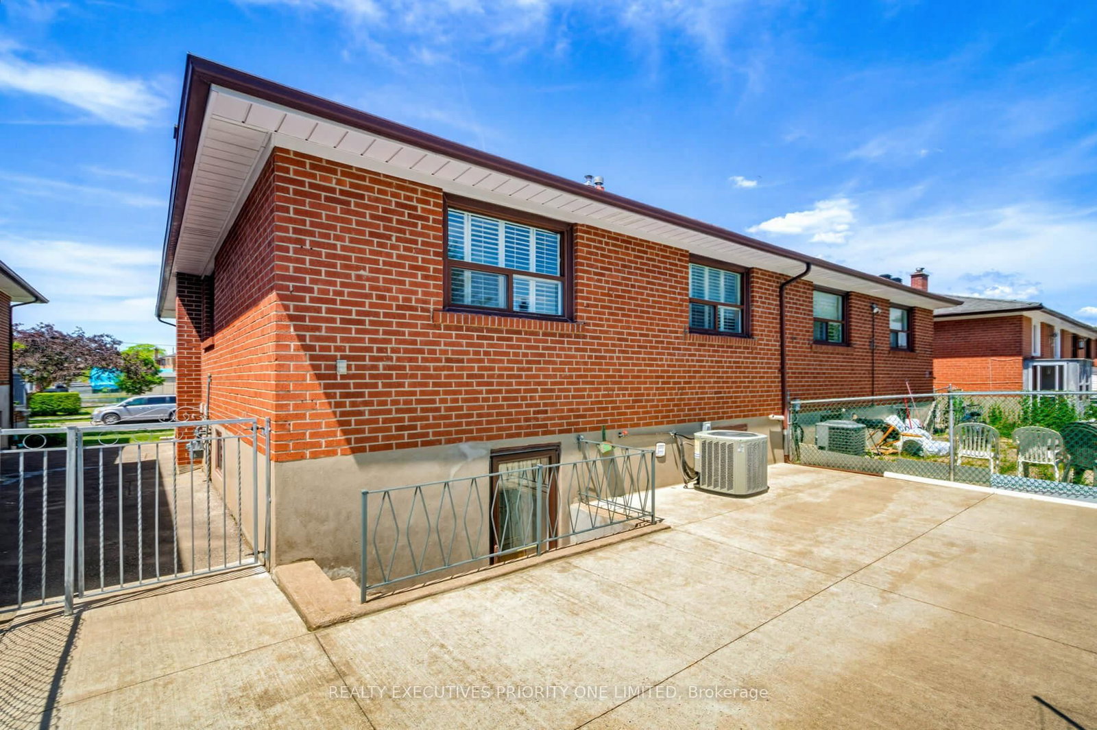 55 Picaro Drive • Toronto, ON photo 35