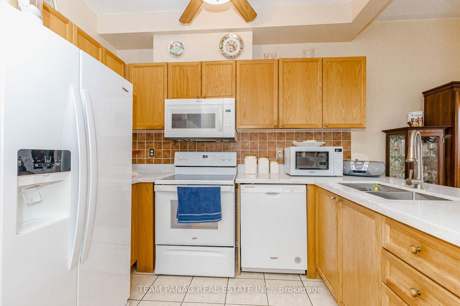 7 Cherryplum Way • Brampton, ON photo 15
