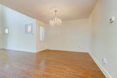 5480 Glen Erin Drive • #66 • Mississauga, ON photo 8
