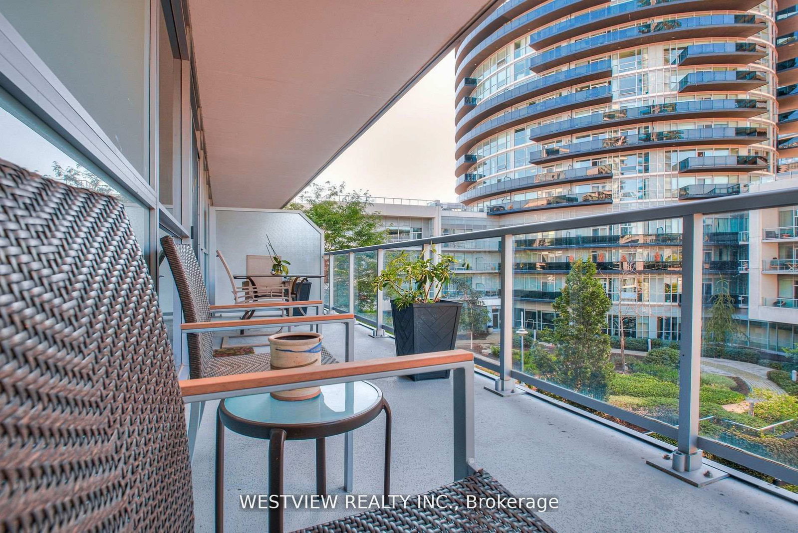 311-80 Marine Parade Drive, Toronto, ON, photo 5