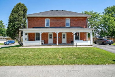 9-bed Triplex · 53-55 Wellington St