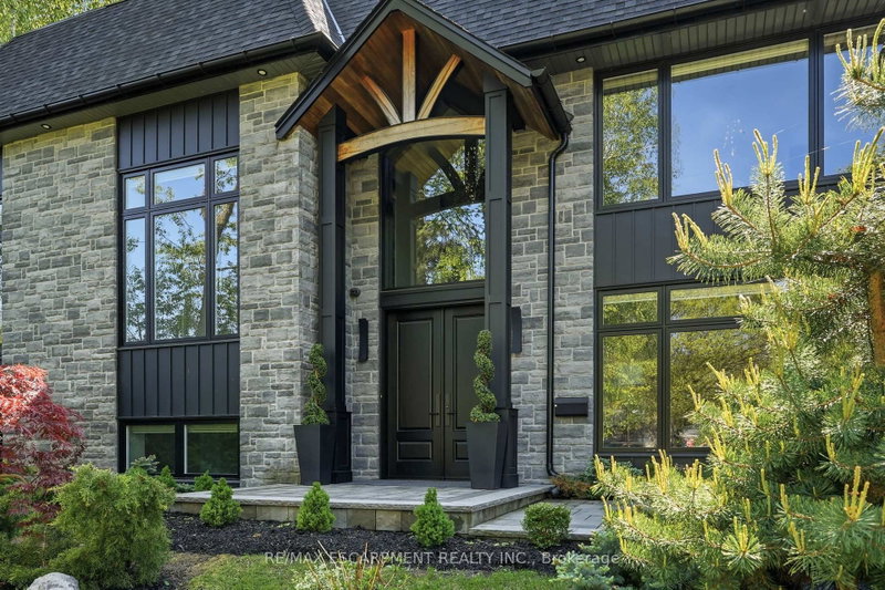 1489 Rogerswood Court