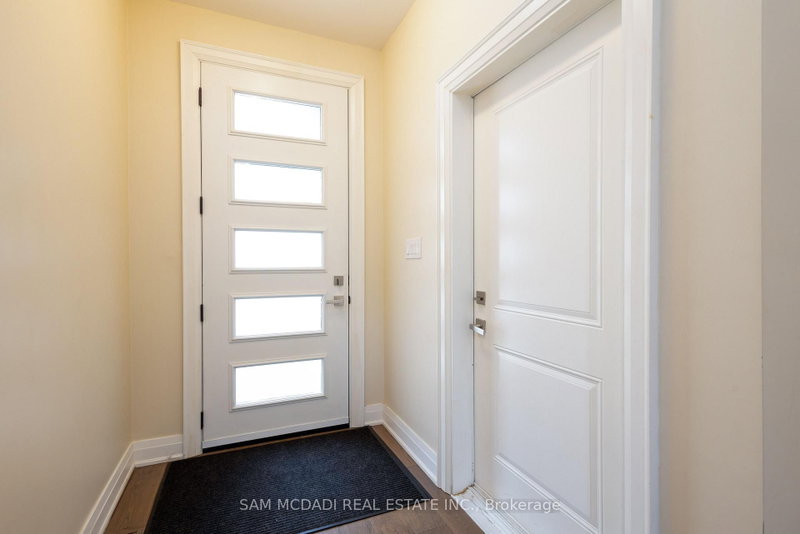 35A Broadview Avenue