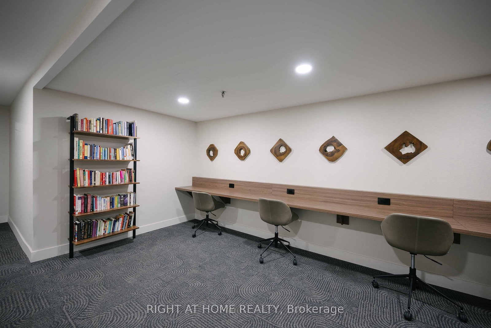 20 Southport Street • #208 • Toronto, ON photo 25