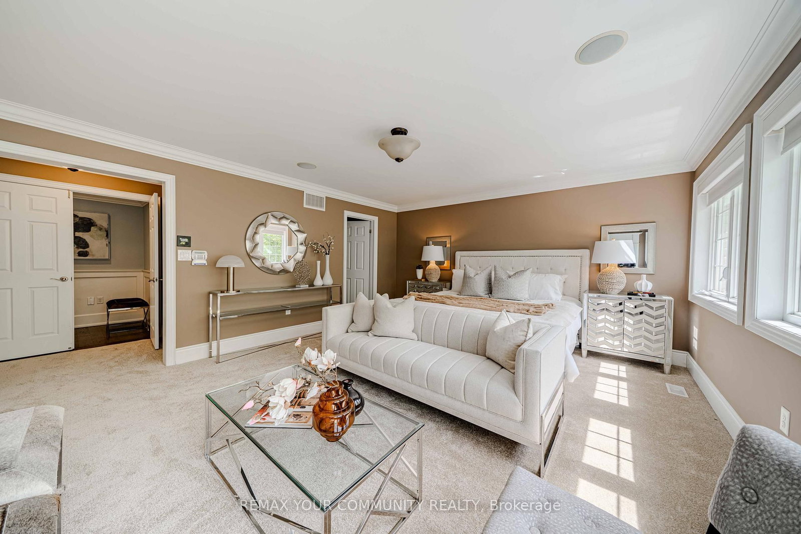 3447 Liptay Avenue • Oakville, ON photo 21