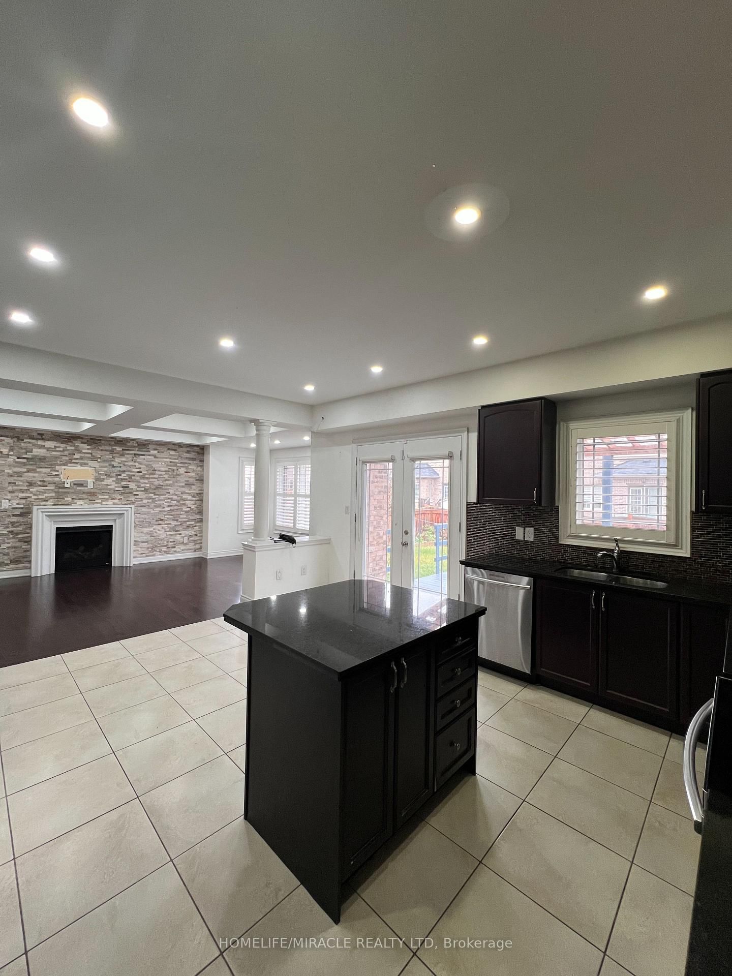 8 Arda Crescent • Brampton, ON photo 16
