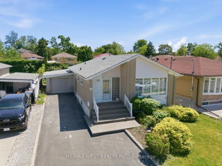 37 Beaumonde Heights Drive