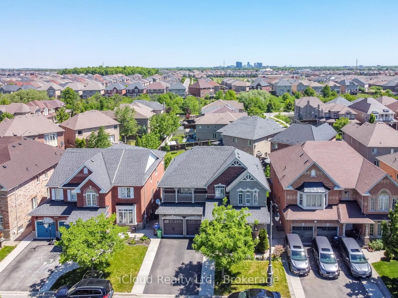 7 Merrittonia St, Brampton, Ontario