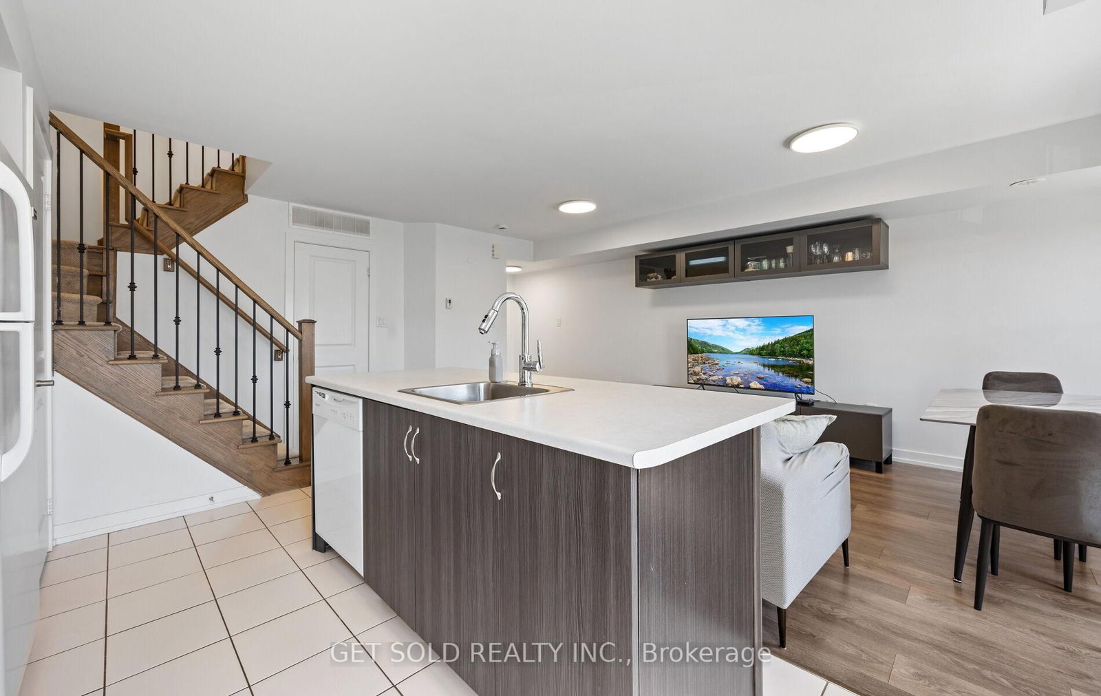 80 Parrotta Drive • #132 • Toronto, ON photo 20
