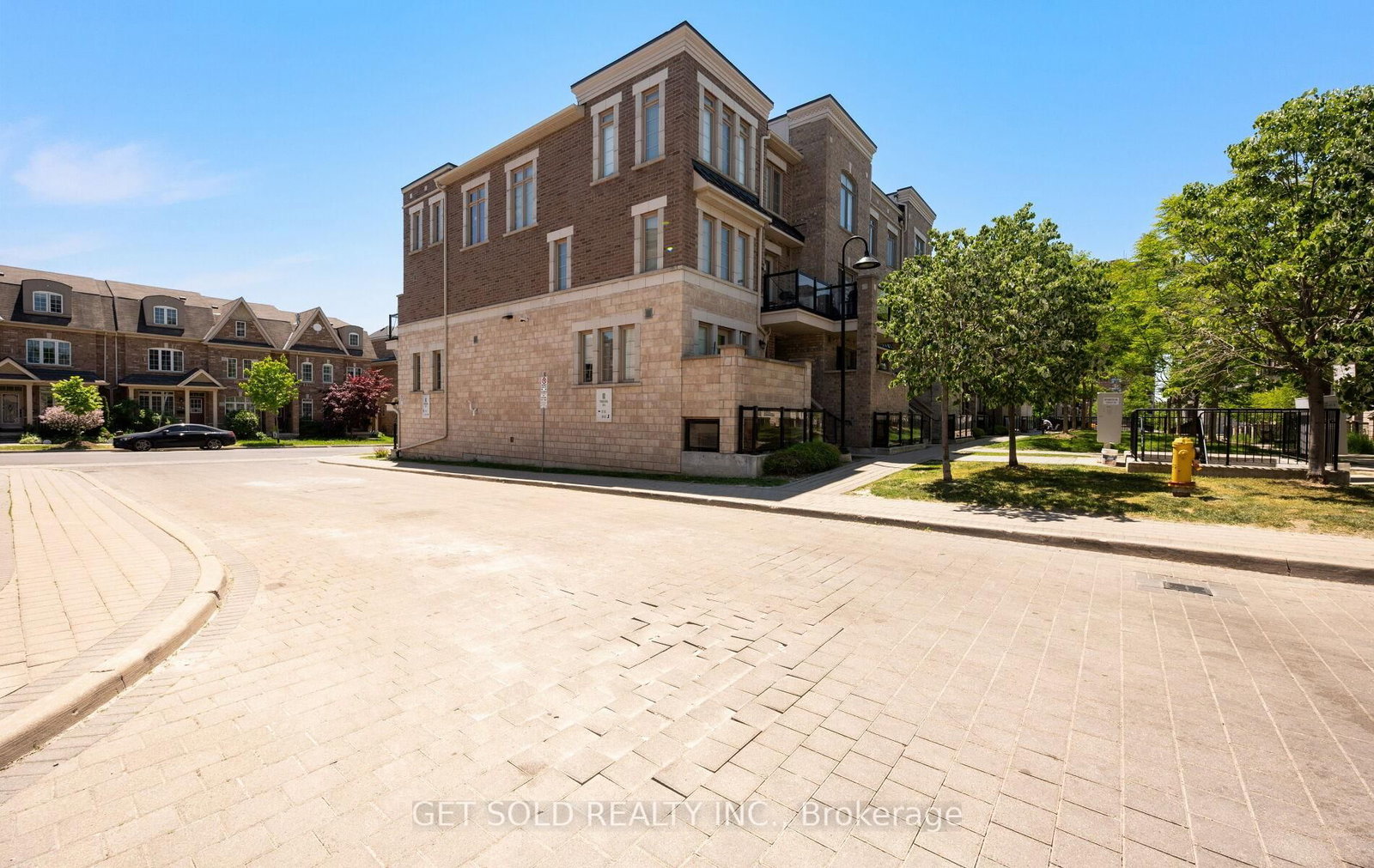 80 Parrotta Drive • #132 • Toronto, ON photo 48