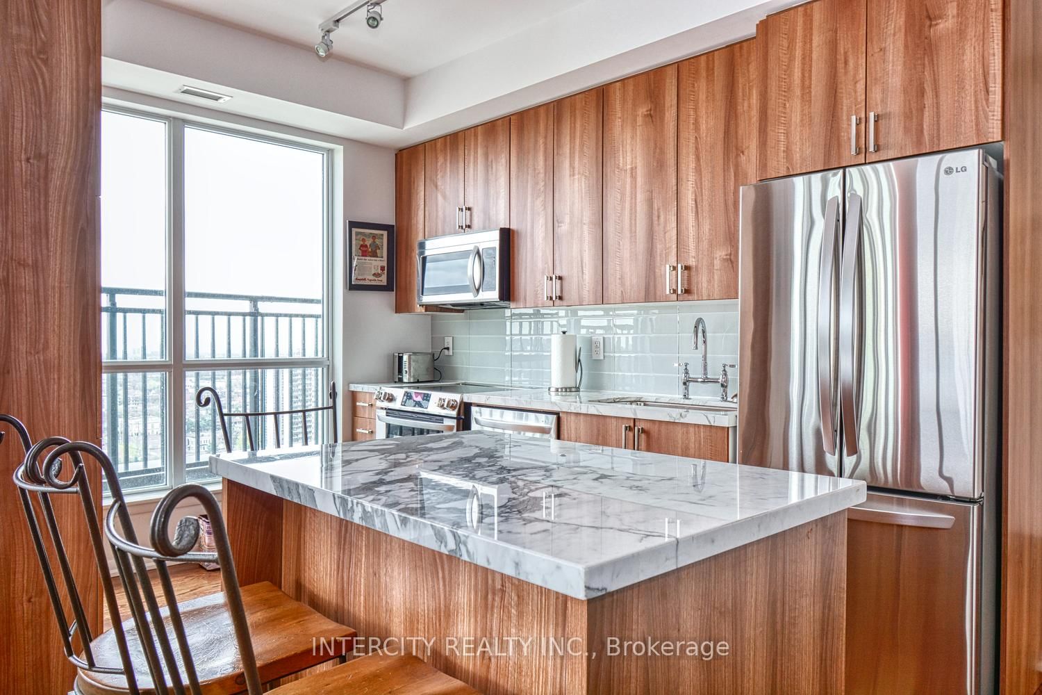 2014-800 Lawrence Avenue, Toronto, ON, photo 4