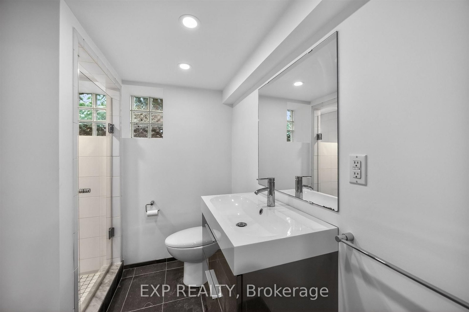 25 Kingsgarden Road - Photo 40