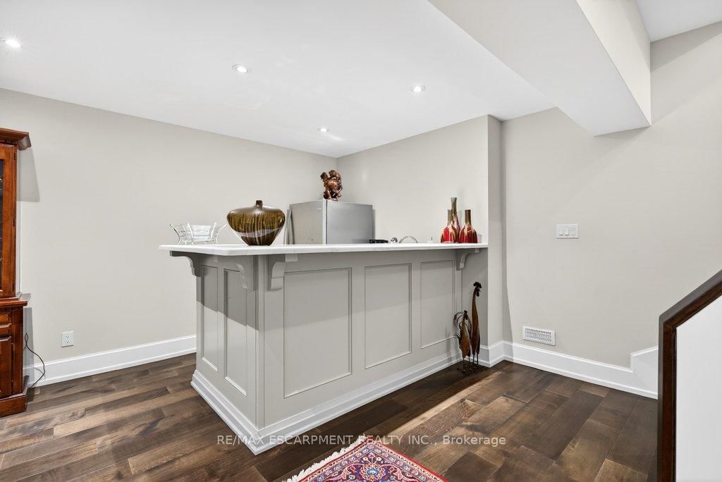 277 Shoreacres Road • Burlington, ON photo 35