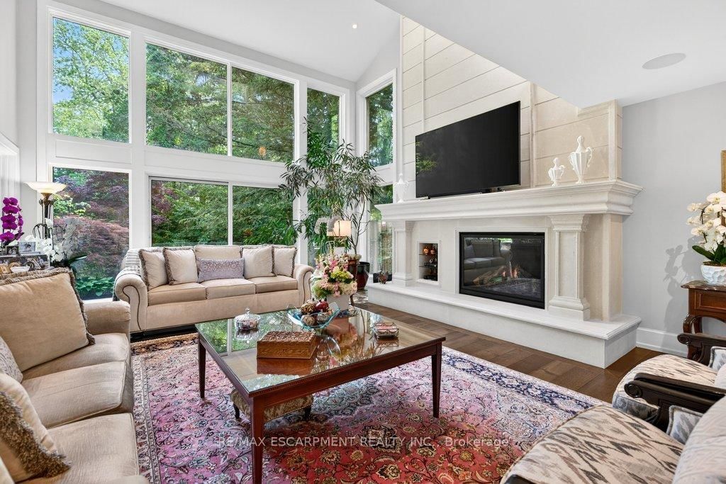 277 Shoreacres Road • Burlington, ON photo 7