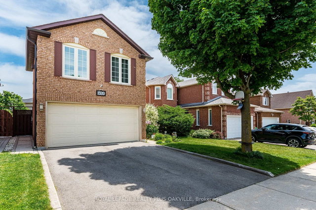 1520 Roseway Drive