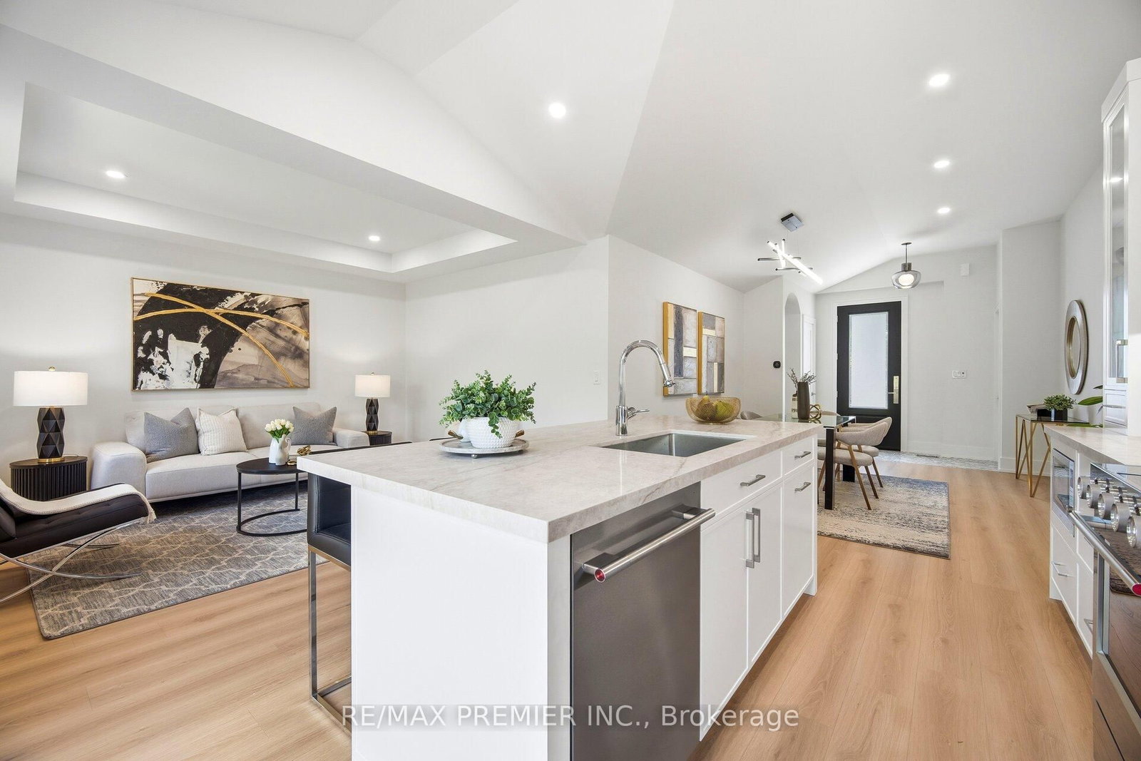 62 Flamborough Drive • Toronto, ON photo 15