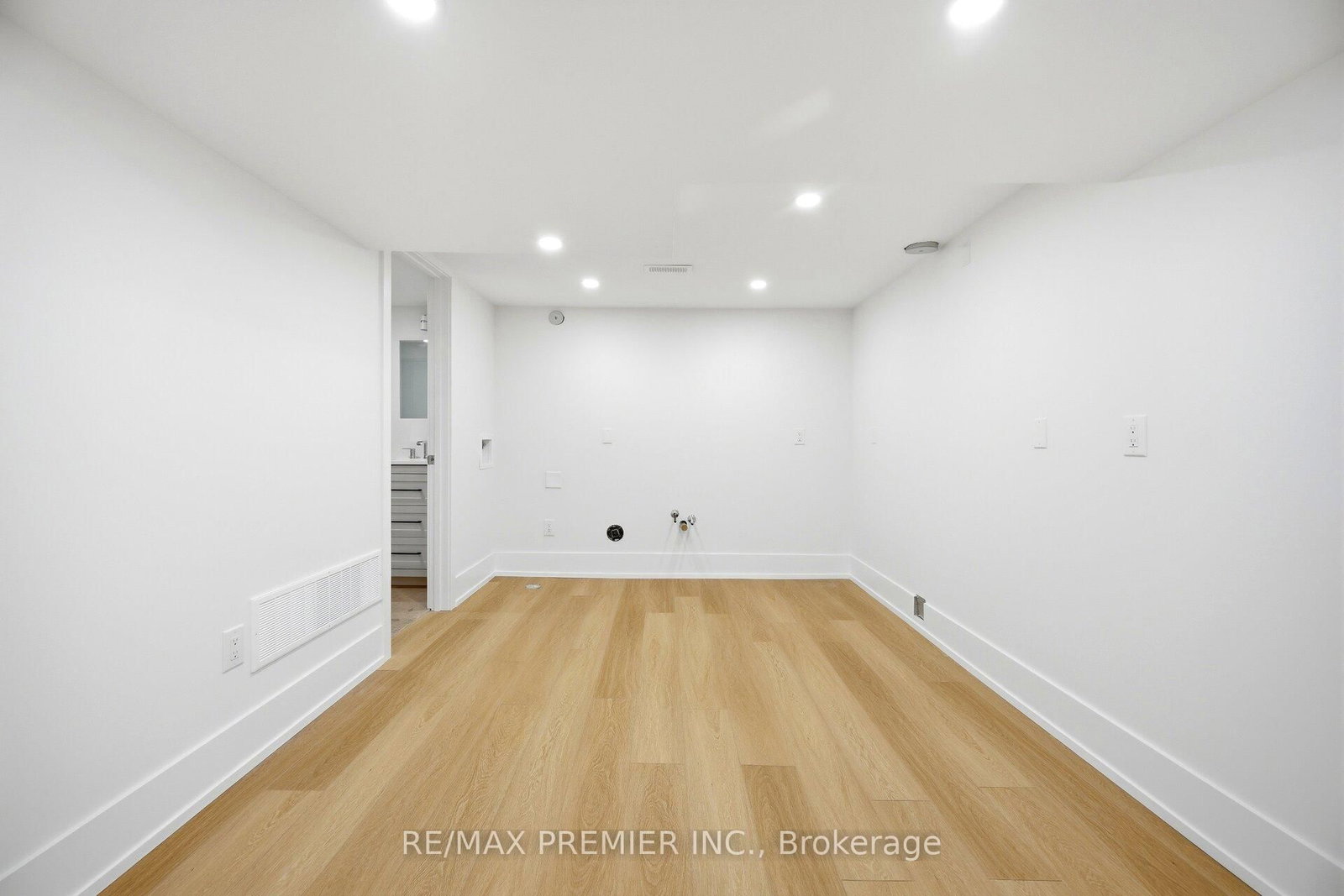 62 Flamborough Drive • Toronto, ON photo 41