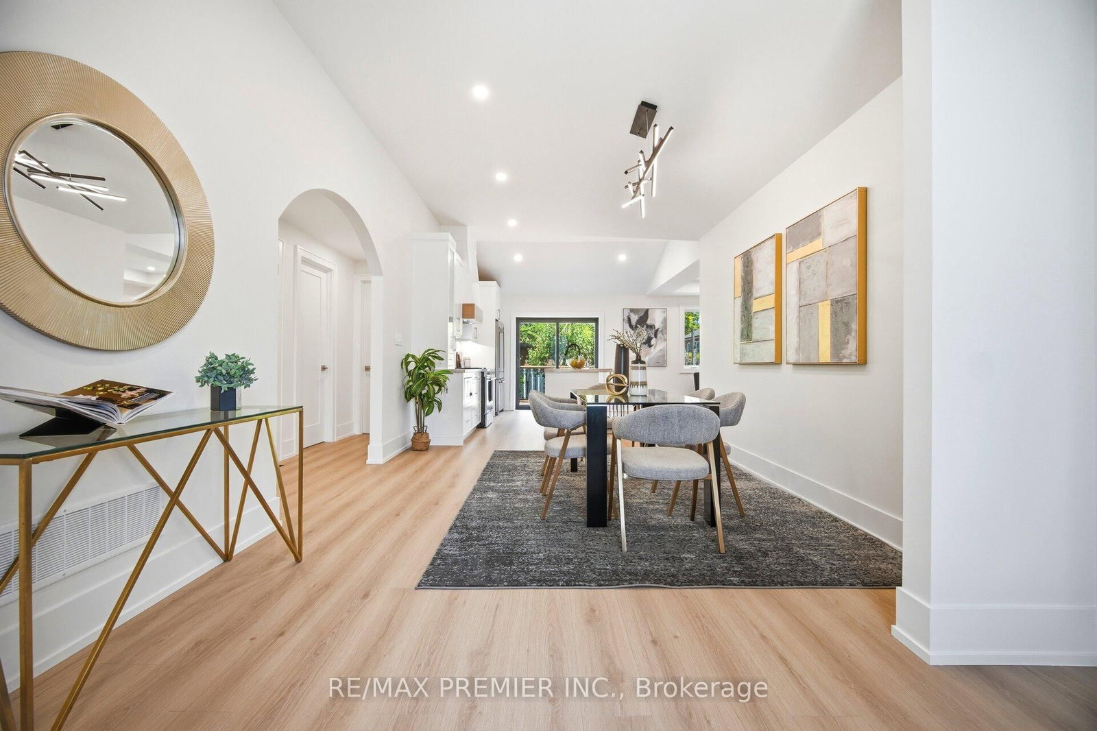 62 Flamborough Drive • Toronto, ON photo 6