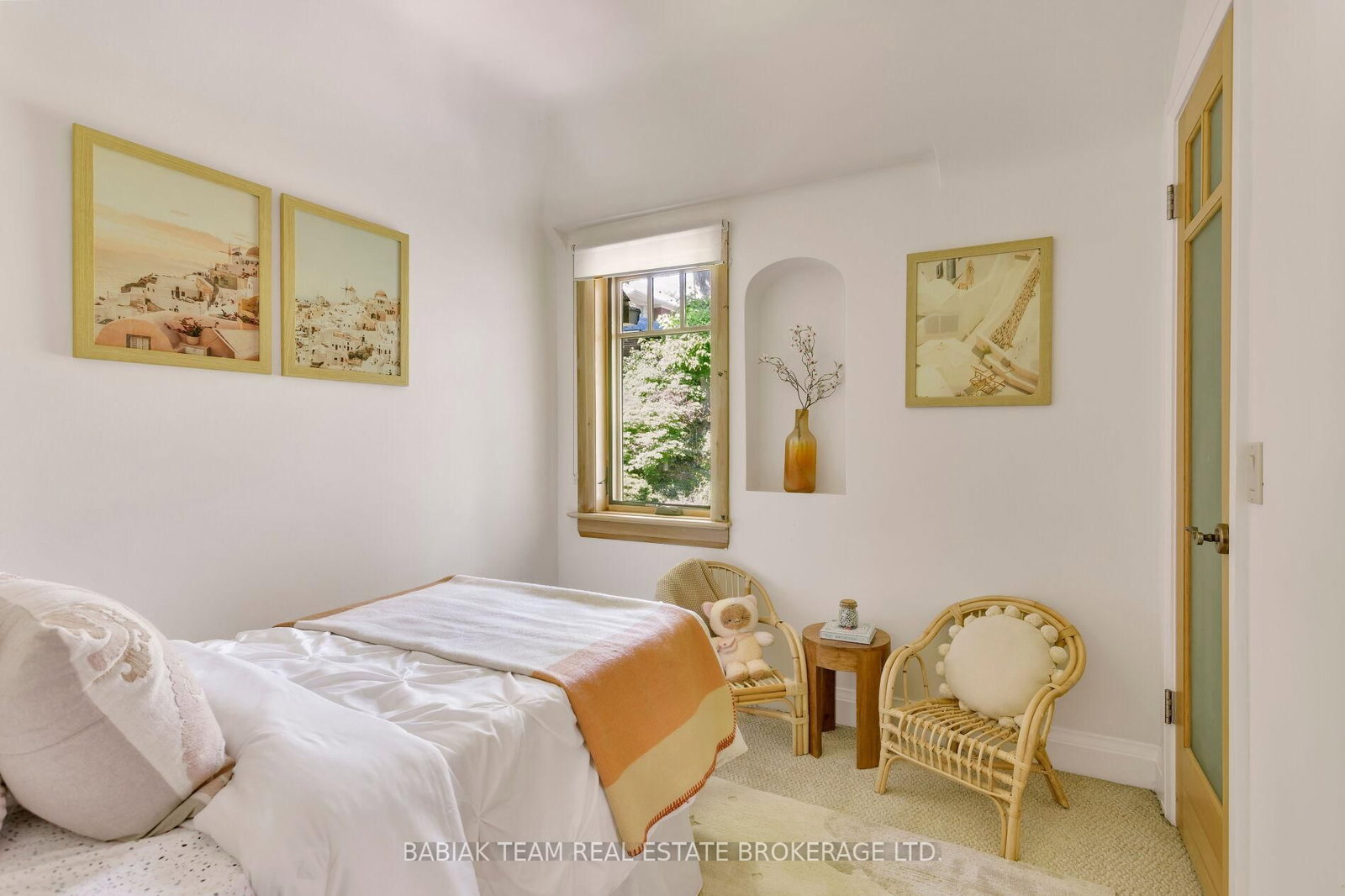 33 Halford Avenue • Toronto, ON photo 35