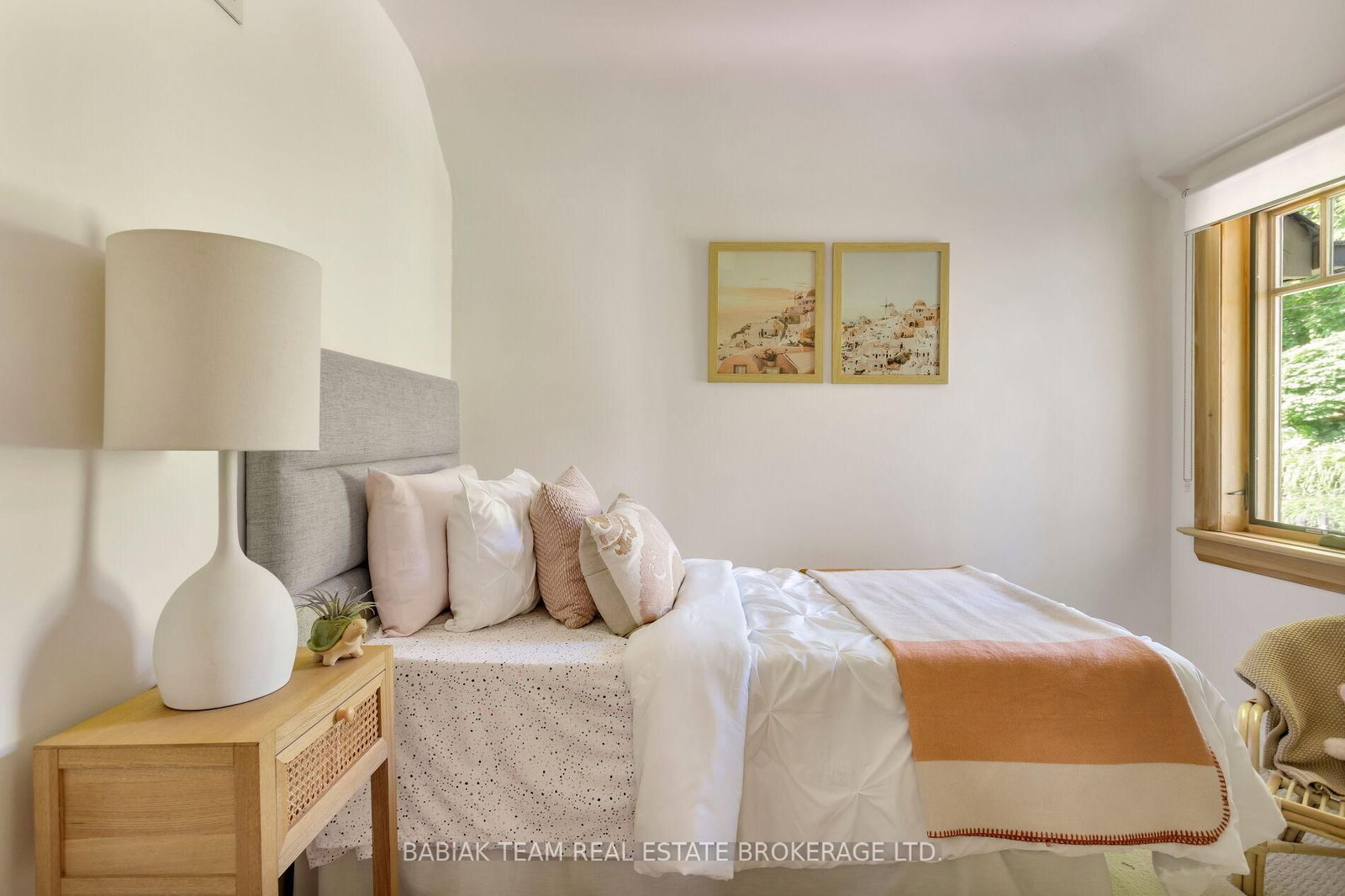 33 Halford Avenue • Toronto, ON photo 36