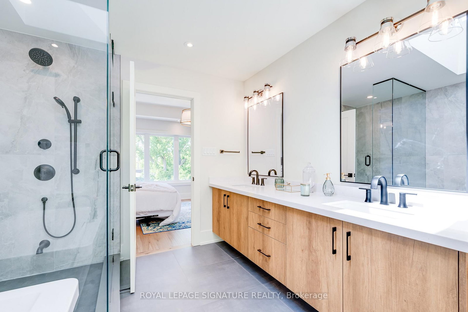 62 Ash Crescent • Toronto, ON photo 26