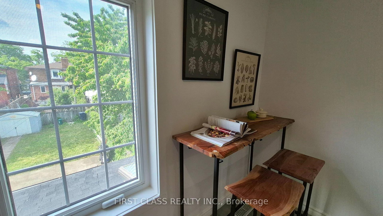 356 Wallace Avenue • Toronto, ON photo 27