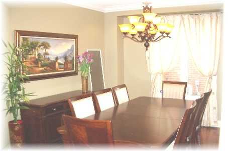 3809 Candlelight Dr, Mississauga, L5M8A8 | Image 3