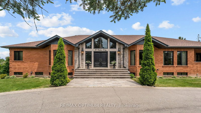 37 Fenton Way