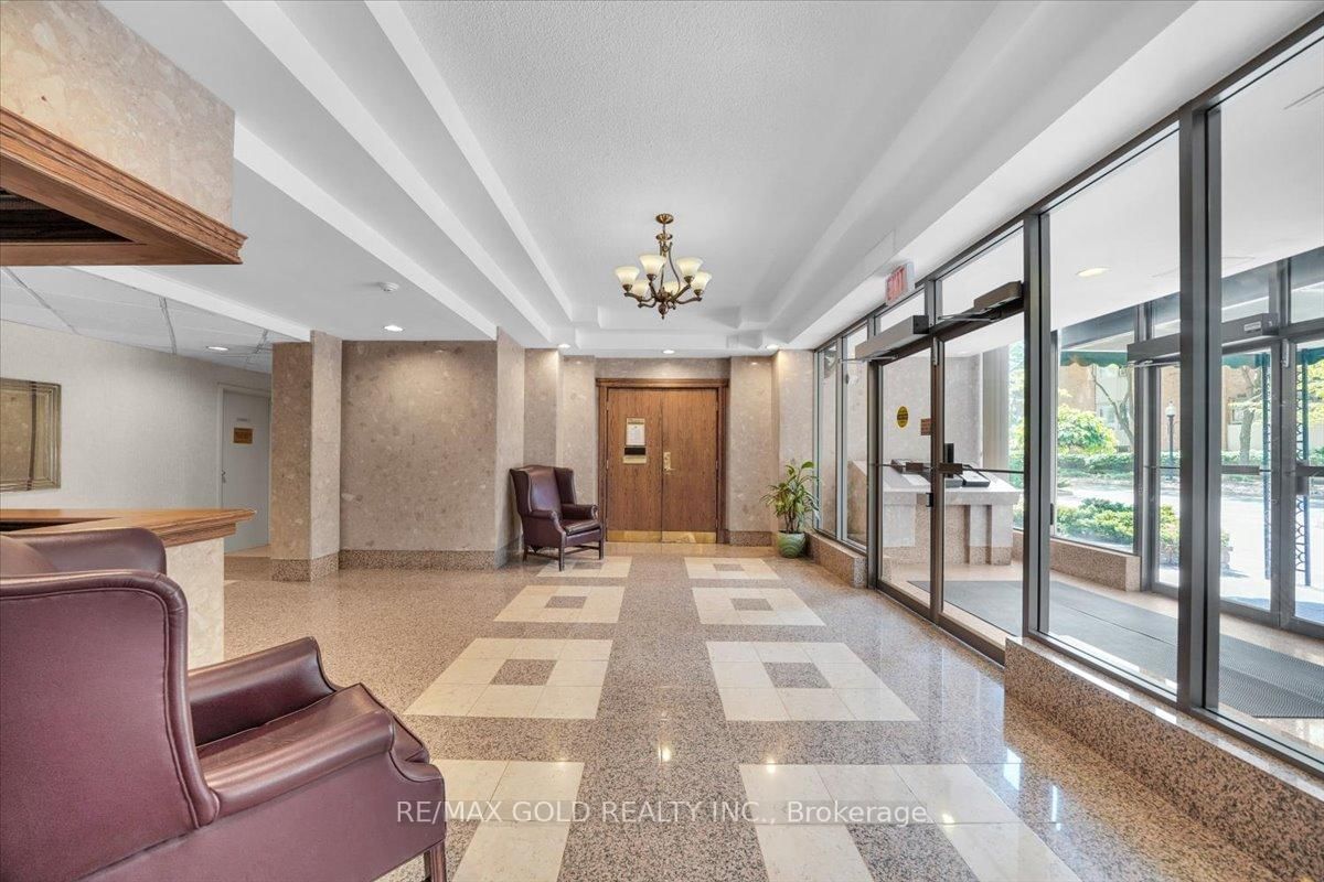 55 W Elm Drive • #805 • Mississauga, ON photo 39