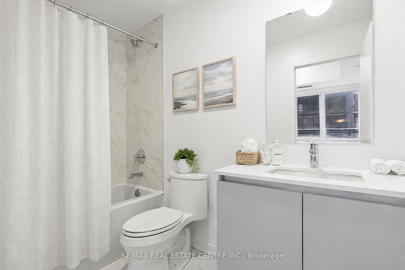405 Dundas Street W • #316 • Oakville, ON photo 14