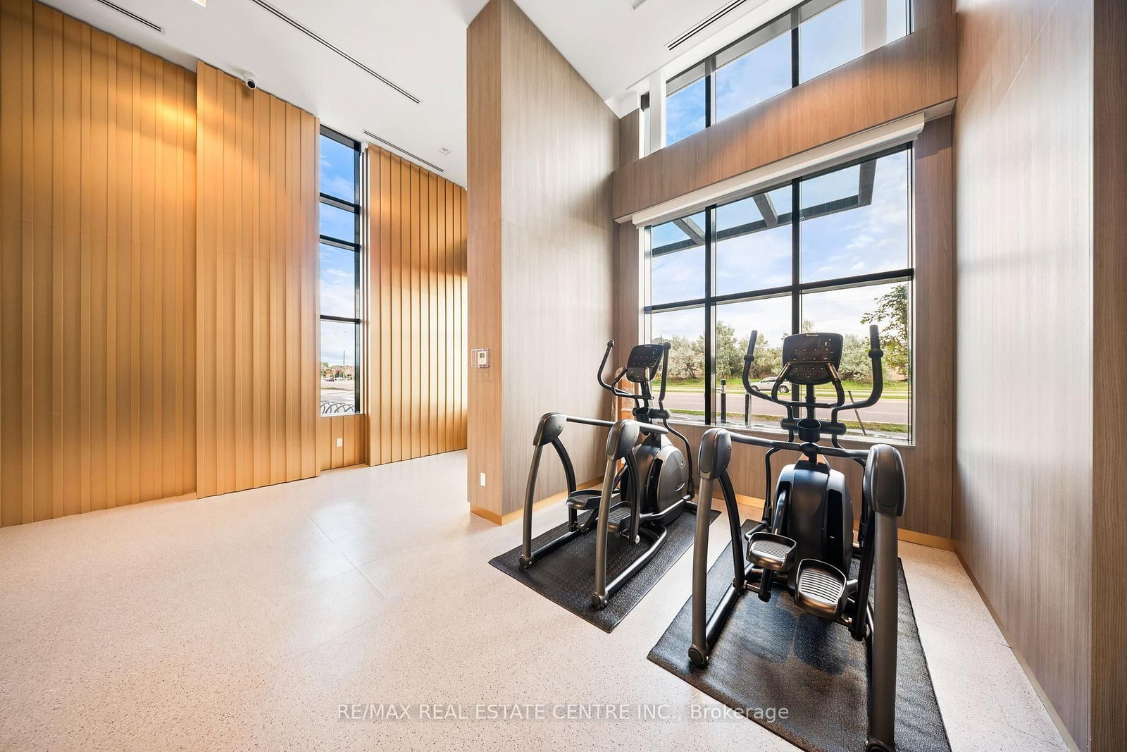 405 Dundas Street W • #316 • Oakville, ON photo 24
