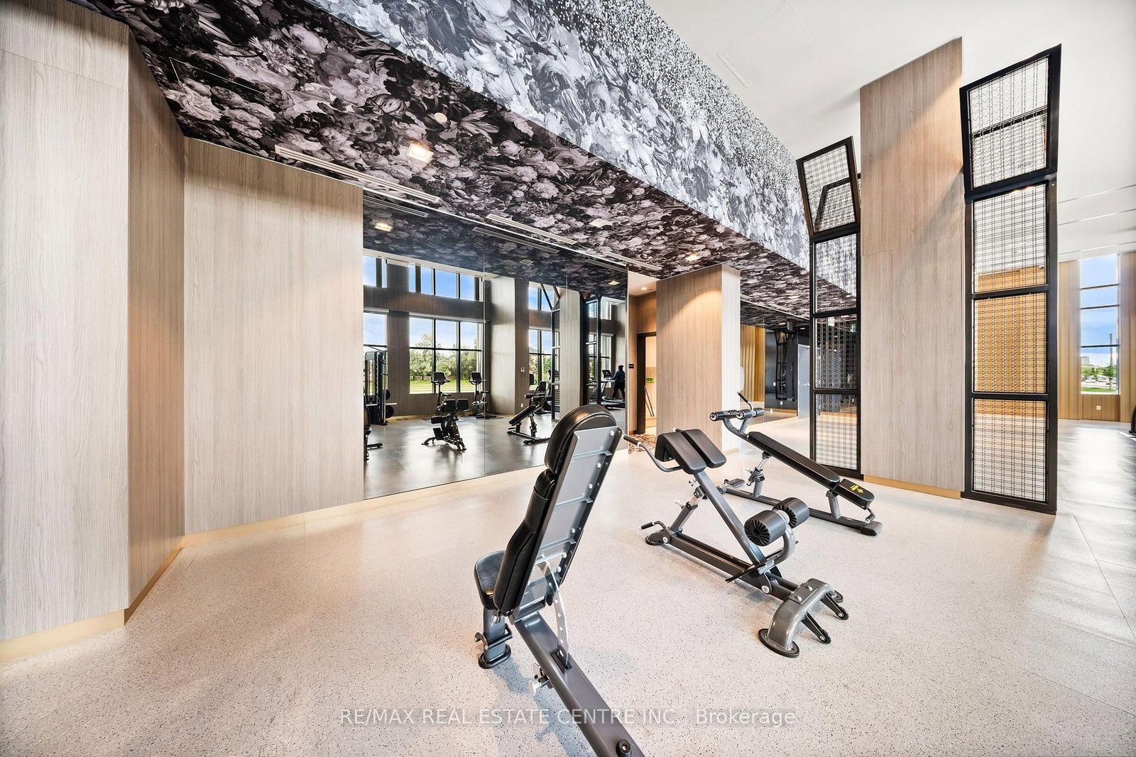 405 Dundas Street W • #316 • Oakville, ON photo 25