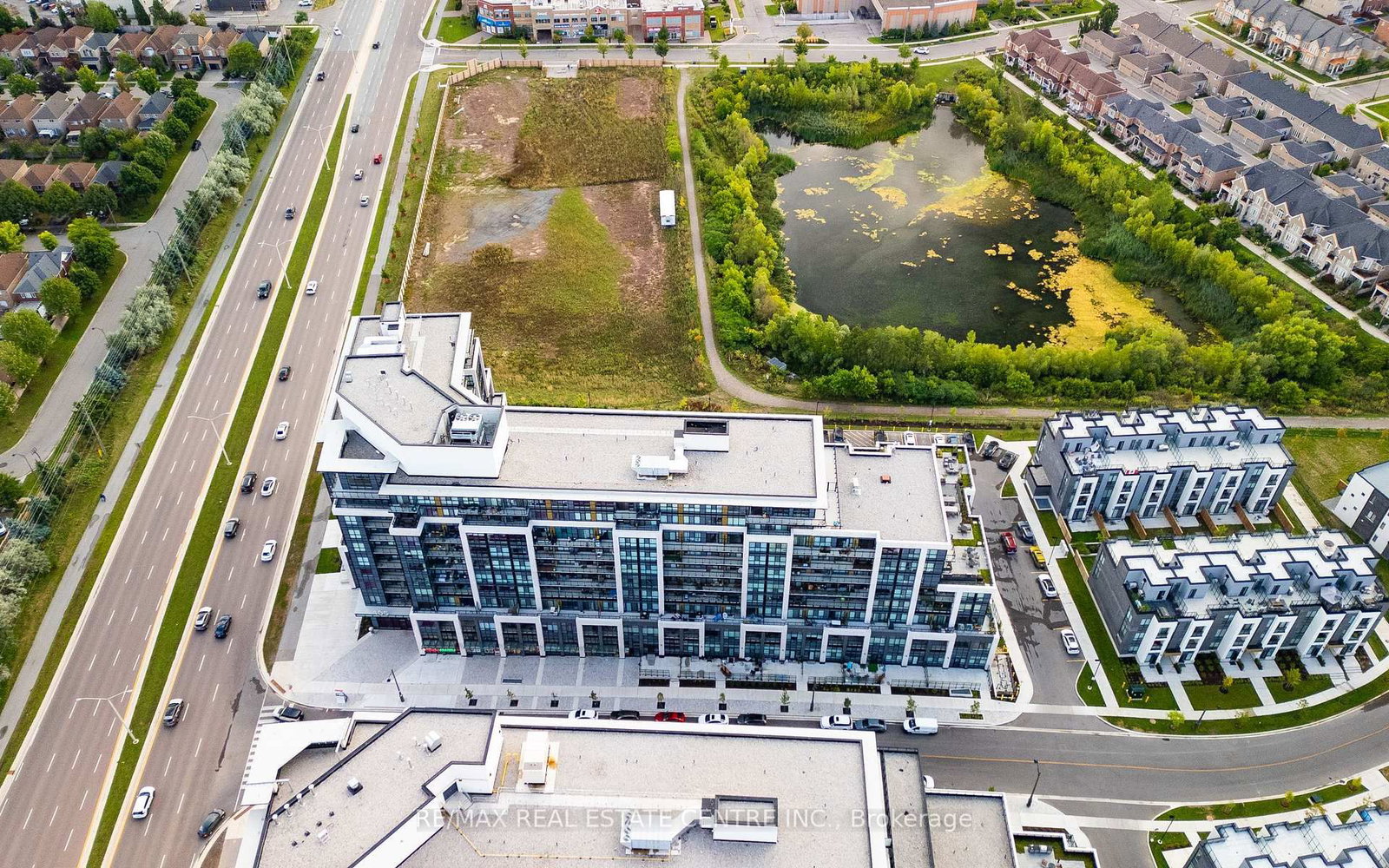 405 Dundas Street W • #316 • Oakville, ON photo 31