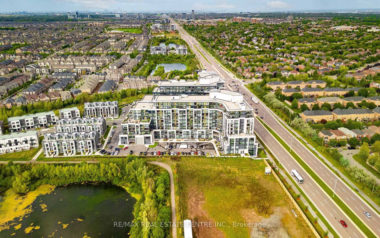 405 Dundas Street W • #316 • Oakville, ON photo 37