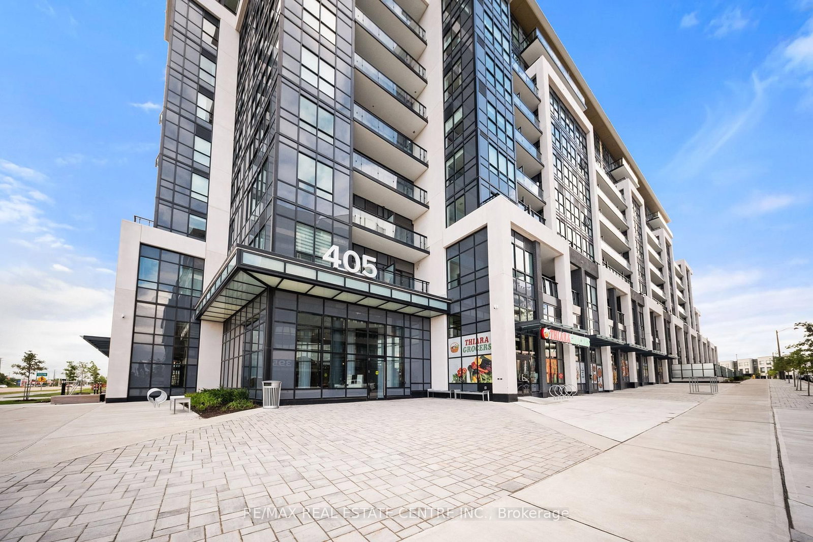 405 Dundas Street W • #316 • Oakville, ON photo 4