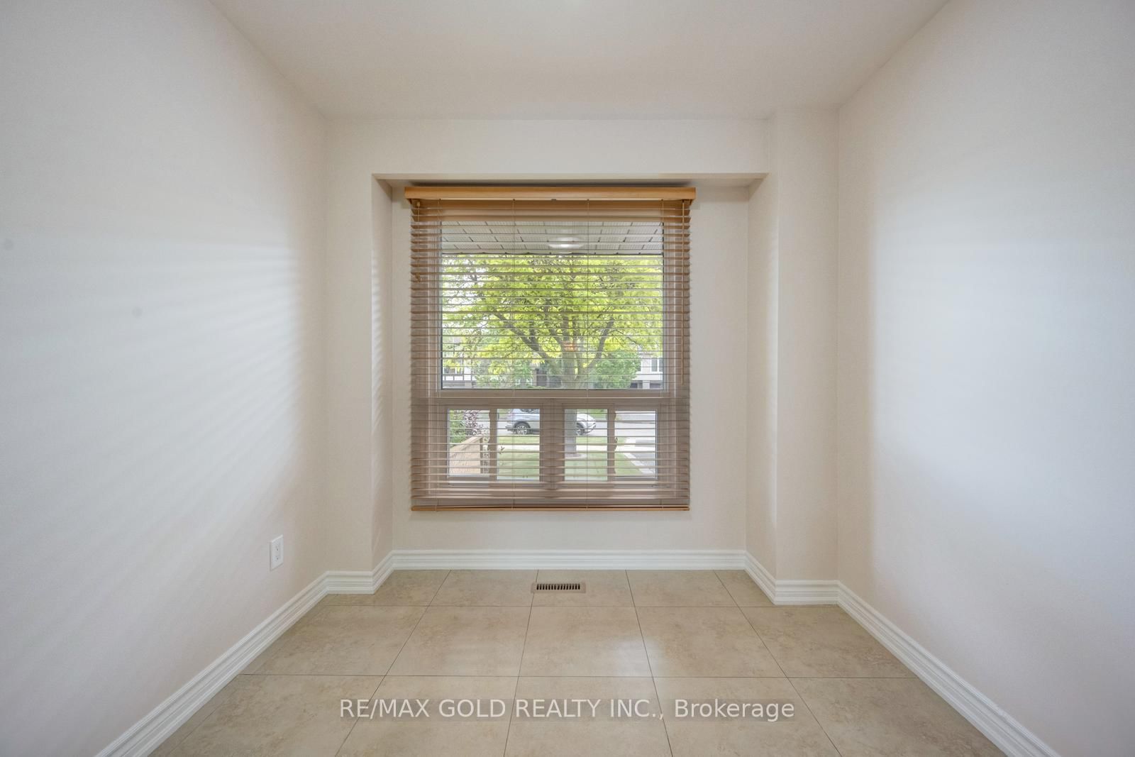 6258 Atherly Crescent • Mississauga, ON photo 14