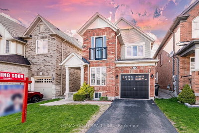 4-bed Detached House · 32 Haverty Tr