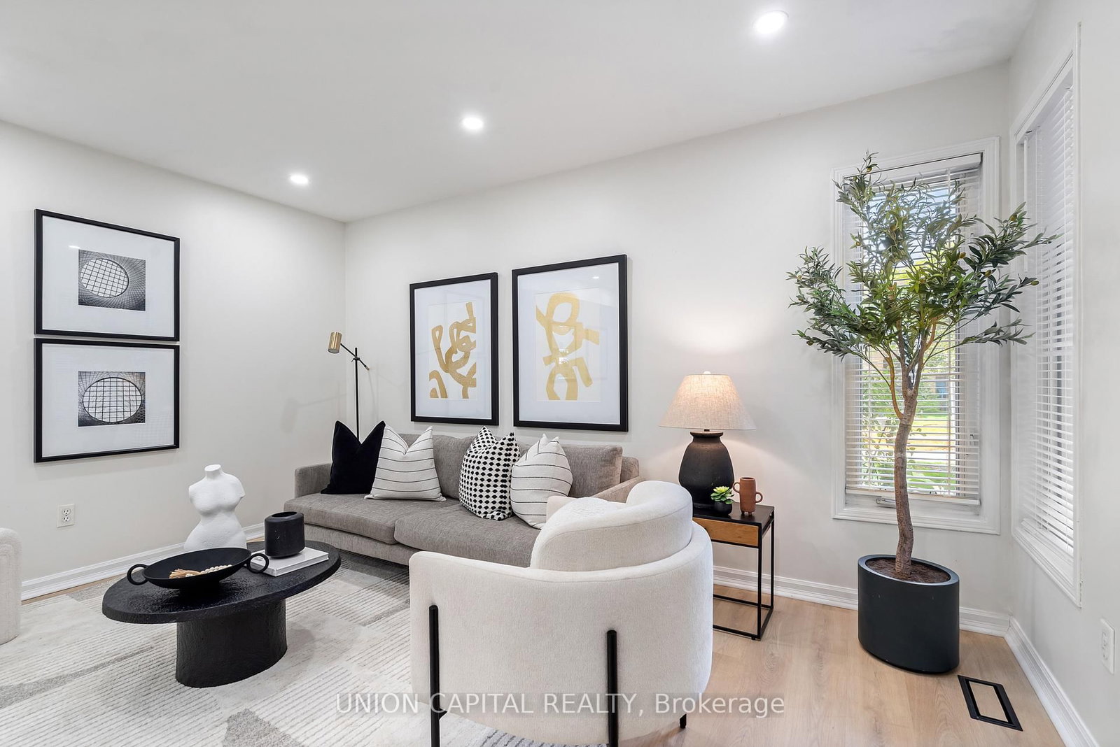 2555 Thomas Street • #106 • Mississauga, ON photo 8
