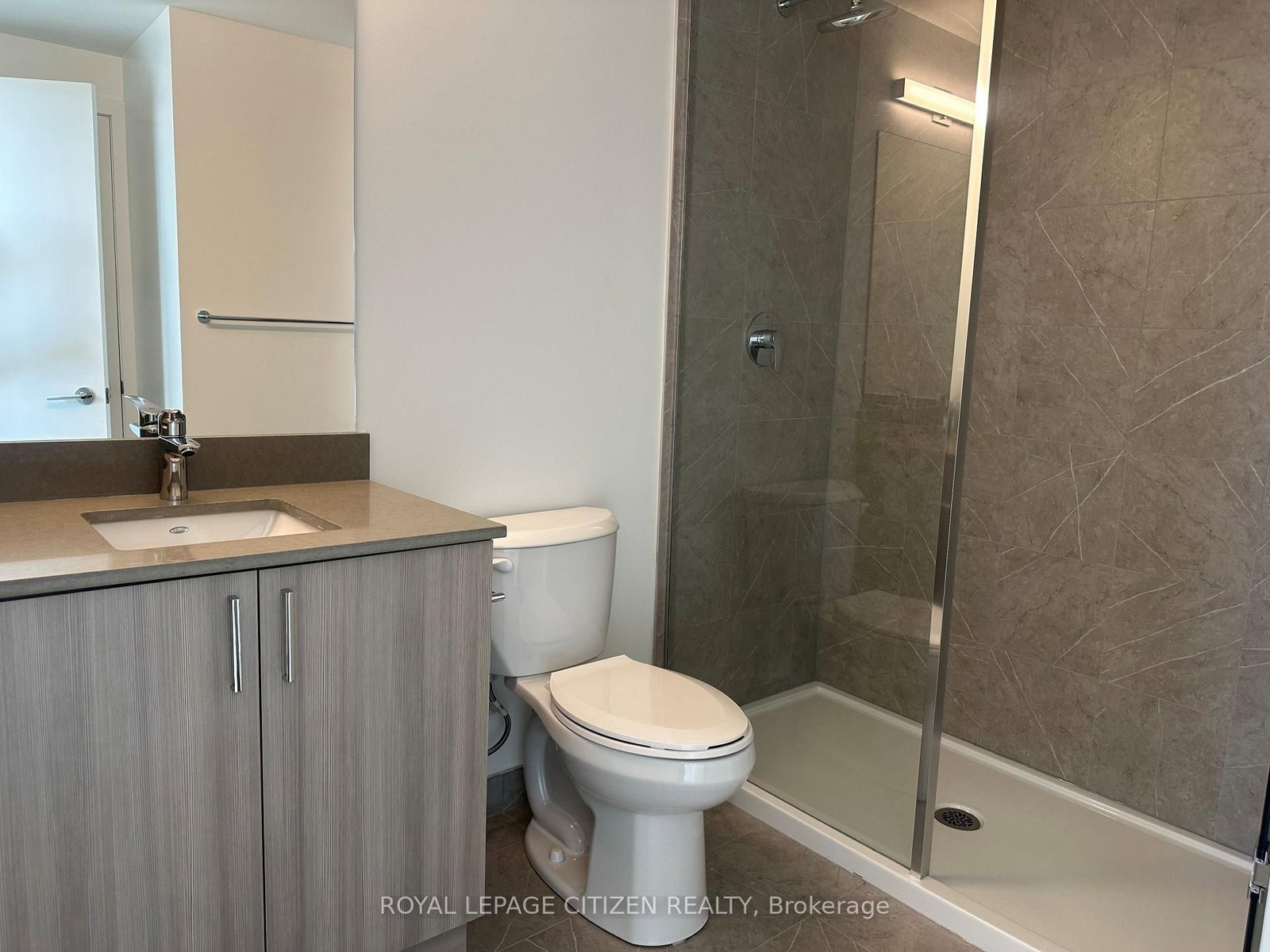 1005 Dundas Street E • #631 • Oakville, ON photo 24