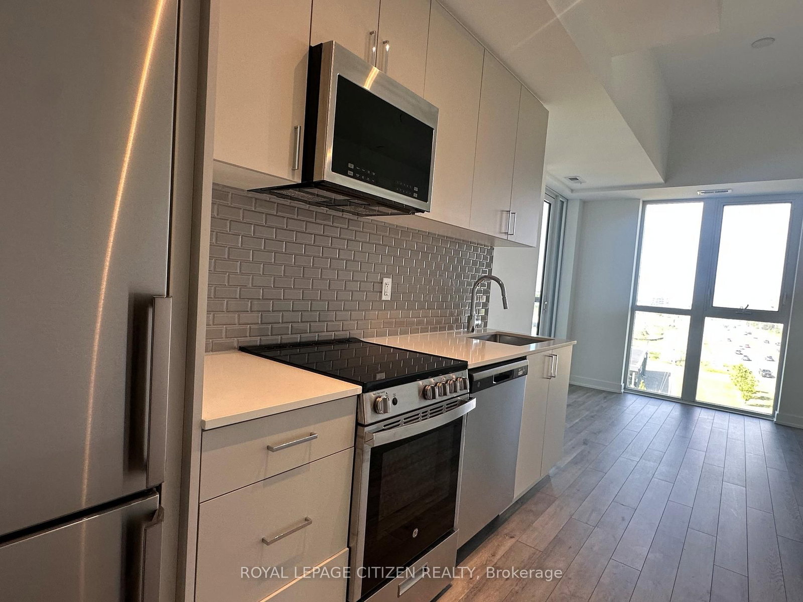 1005 Dundas Street E • #719 • Oakville, ON photo 15