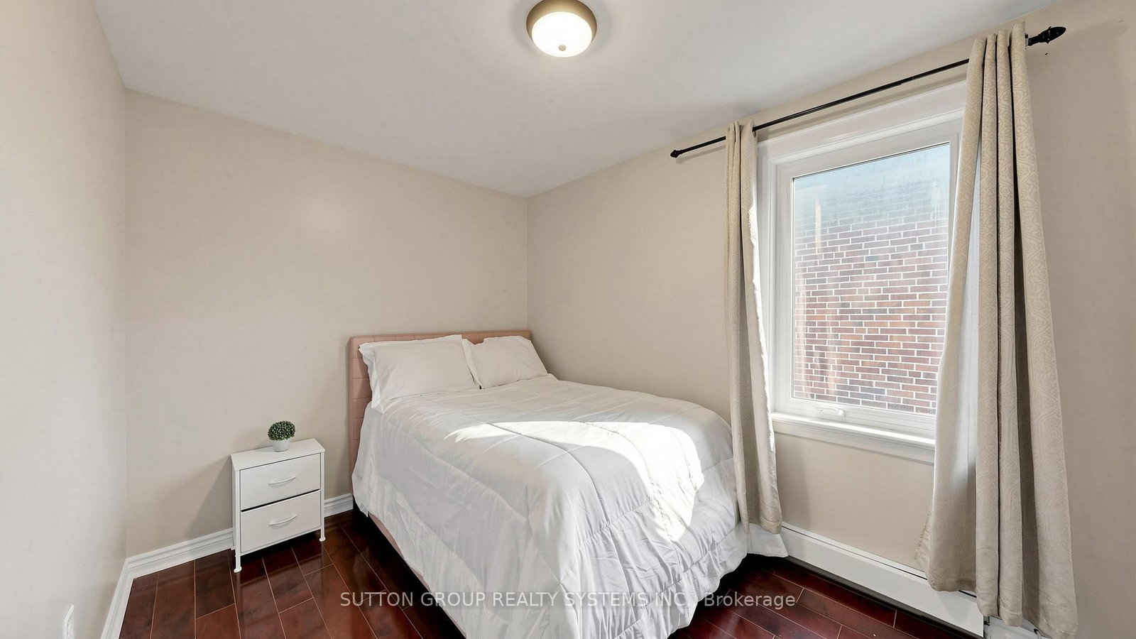 91 Kirknewton Road • Toronto, ON photo 18
