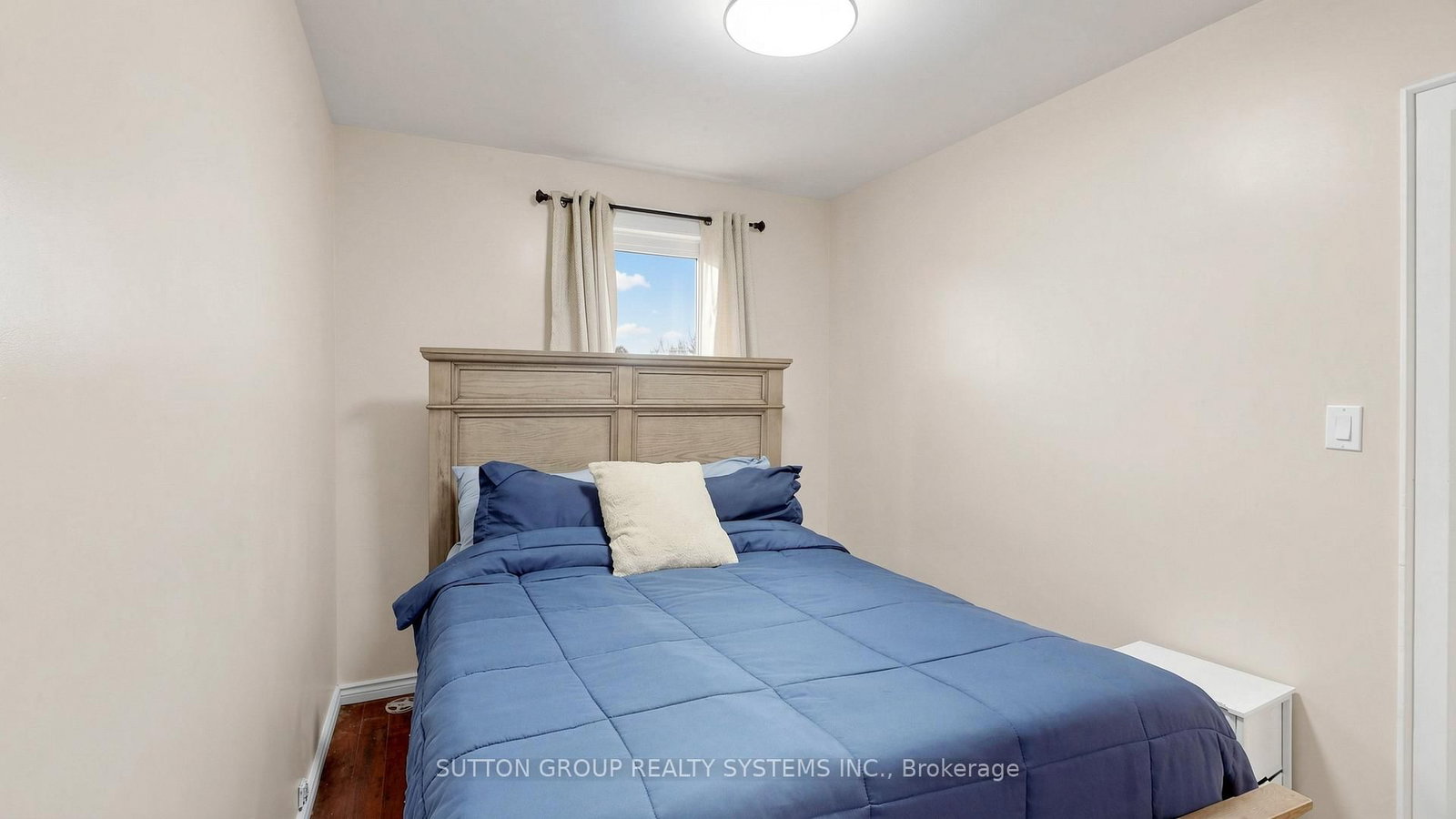 91 Kirknewton Road • Toronto, ON photo 21